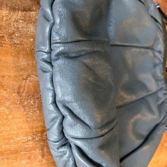 VINTAGE dark gray purse - Picture 3 of 8